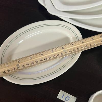 Kitchen dishes and accessories