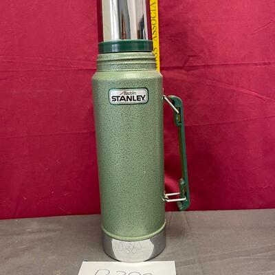 Aladdin Stanley qt thermos w/handle