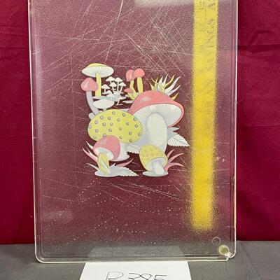 Mushroom cutting board