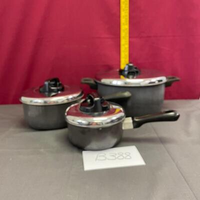 3 pc t-fal sauce pans