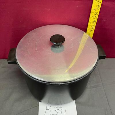 Large stockpot