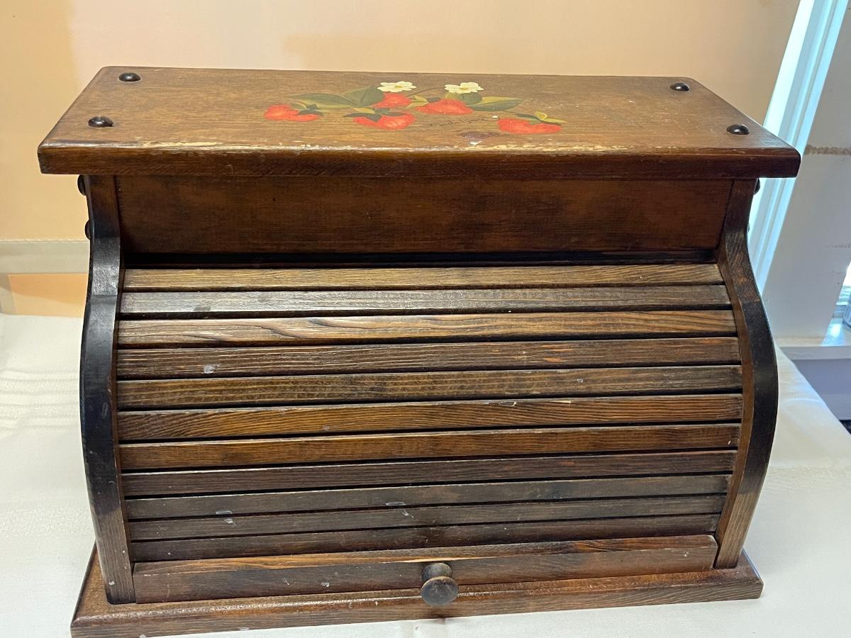 Variety of Vintage Wood Pieces Lot 7 Pieces