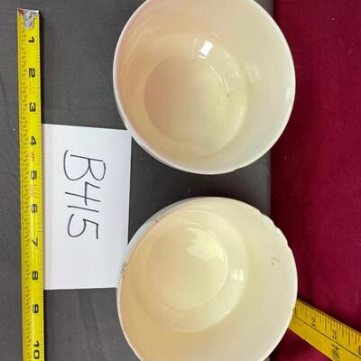 USA off white ribbed bowls