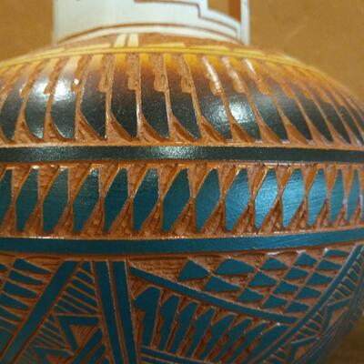 Vintage Acoma-Laguna Pueblo Pottery w/Bear & Tracks Design by JR Diane Aragon