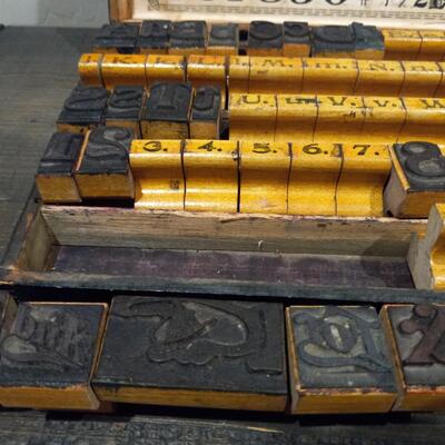 Vintage Antique Rubber Stamp Wood Block Print