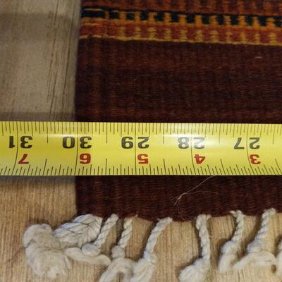 Navajo Diamond Design Fringe Wool Rug