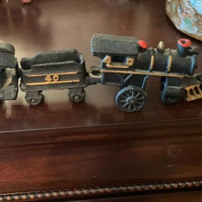 Vintage Cast Iron Steam Engine