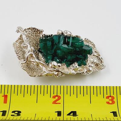 BEAUTIFUL SILVER & FAUX EMERALD ARTIST PENDANT