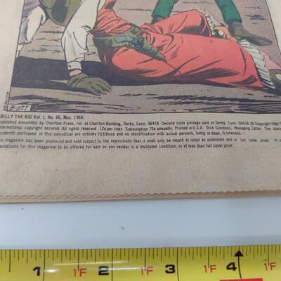 BILLY THE KID "BADLANDS QUEEN" #66 CHARLTON COMIC BOOK