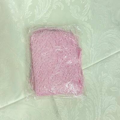 NWT - WOMENâ€™S PONCHO - PINK