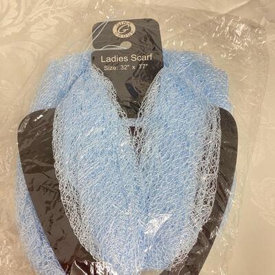 NWT - GINA GROUP - LADIES SCARF - LIGHT BLUE