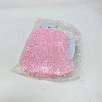NWT - GINA GROUP - LADIES SCARF - PINK