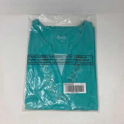 NWT - D&CO. - WOMENâ€™S TOP - SIZE 1X