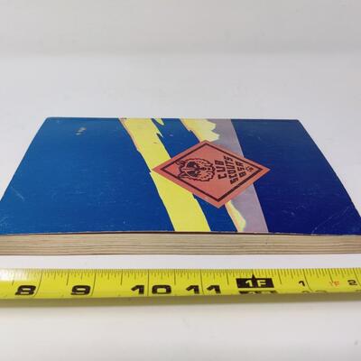 VINTAGE 1965 WOLF CUB SCOUT BOOK