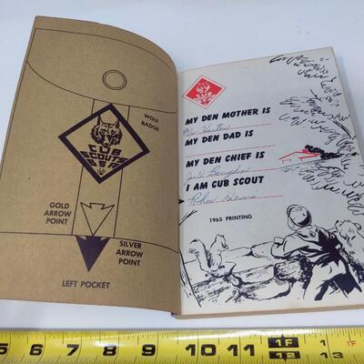 VINTAGE 1965 WOLF CUB SCOUT BOOK