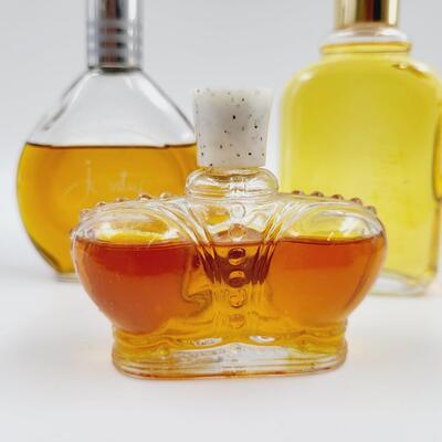 VINTAGE PERFUME COLLECTION #1