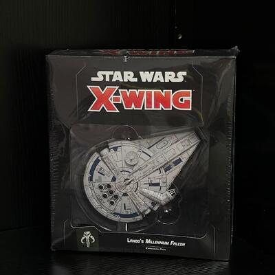 STAR WARS ~ X-Wing ~ Landoâ€™s Millennium Falcon