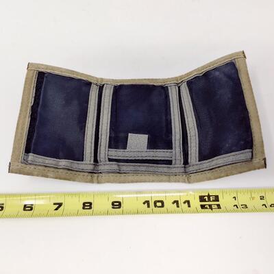 ARMY GREEN CAMO WALLET