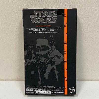HASBRO ~ Star Wars ~ The Black Series ~ #01 Luke Skywalker