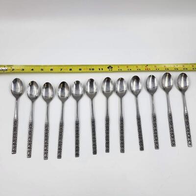 VINTAGE NORTHLAND STAINLESS TEASPOONS 12 PCS