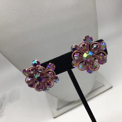 Beautiful Pink Icy Rhinestone Earrings