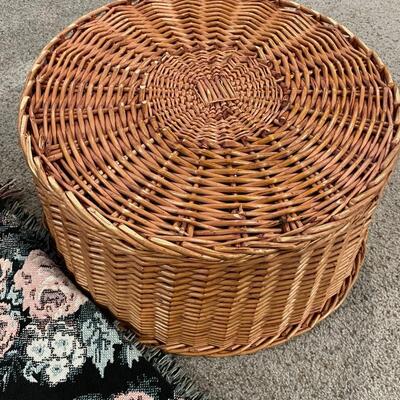 Traditional throw with fringe and large Wicker Basket