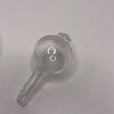 Perfume bottle