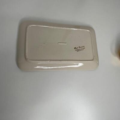 Creamer and tray
