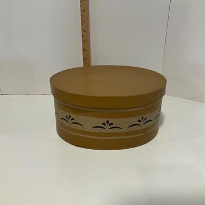 Storage boxes and Busch Tin