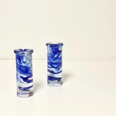LOT 73  RETRO PAIR OF KOSTA BODA SWEDEN CLEAR BLUE SWIRLS GLASS CANDLE STICKS