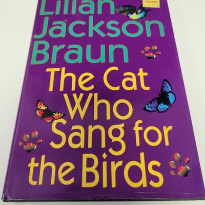 The Cat Who... book Lot 2