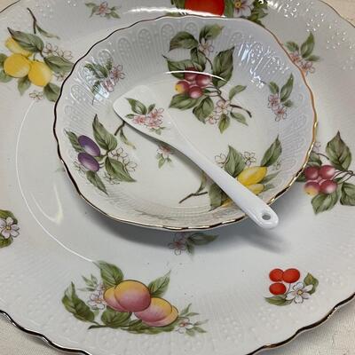 Andrea by Sadek Fine Porcelain 3 Piece Party Server