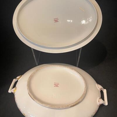 Lot 66 Haviland Casserole dish