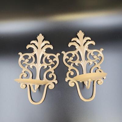 VINTAGE METAL DECORATIVE WALL HANGING CANDLE HOLDERS