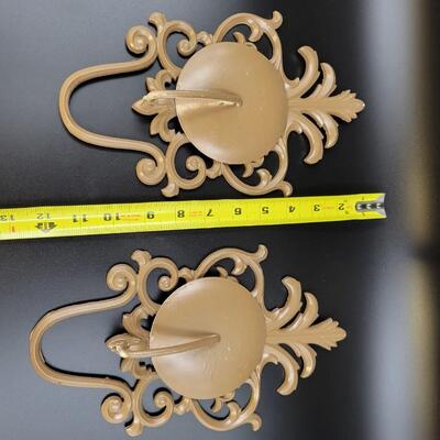 VINTAGE METAL DECORATIVE WALL HANGING CANDLE HOLDERS
