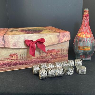 Lot 70 Silver-plate Napkin Rings and Italian Decor