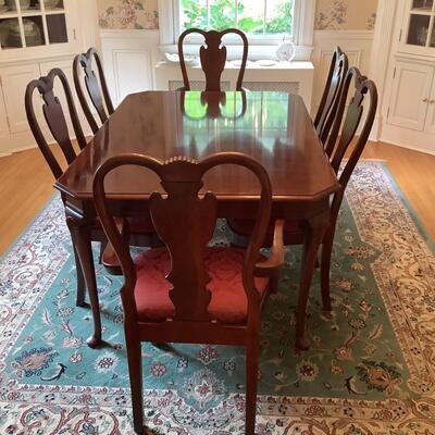 D1000 Pennsylvania House Cherry Dining Room Table and 6 Chairs