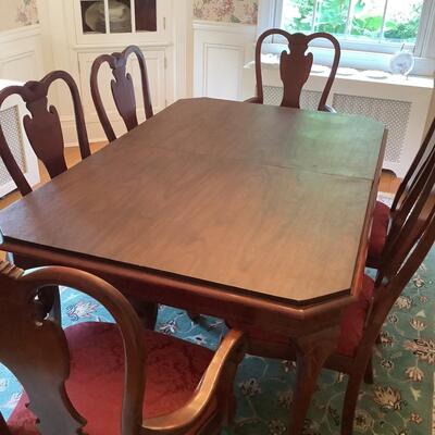 D1000 Pennsylvania House Cherry Dining Room Table and 6 Chairs