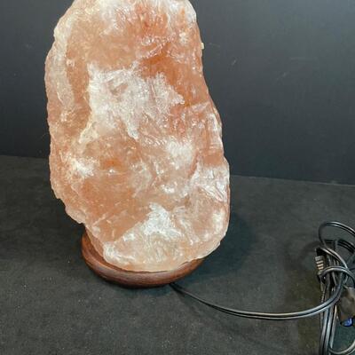 Lot 73 Himalayan Pink Salt Lamp and votive
