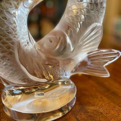Lot 8: Deux Poissons (Double Fish) by Lalique