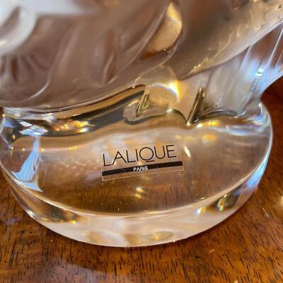 Lot 8: Deux Poissons (Double Fish) by Lalique