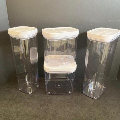 Lot 82 OXO Good Grips containers