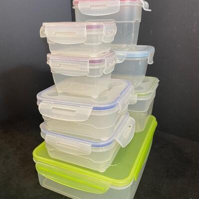 Lot 86 Plastic Storage containers