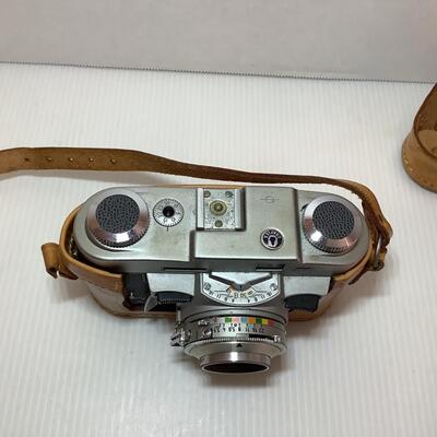 Lot. E - 1062 Vintage Graphic 35mm Camera