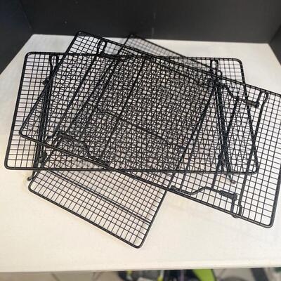 Lot 92 Cooling Racks