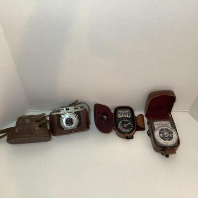 Lot. E -  1064. Vintage Bolsey, Wollensak Anastigmat Lens Camera & Viontage Weston Master II Exposure Meter & Vintage Gossen Lunasix 3...