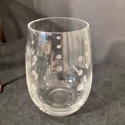 Lot 119 Bar Glasses with shelf