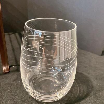 Lot 119 Bar Glasses with shelf