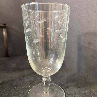 Lot 123 Etched Glass Drinking Glasses