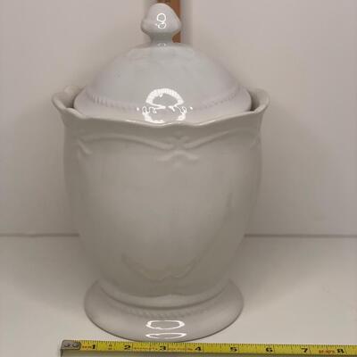 White Porcelain Canister with plastic Seal